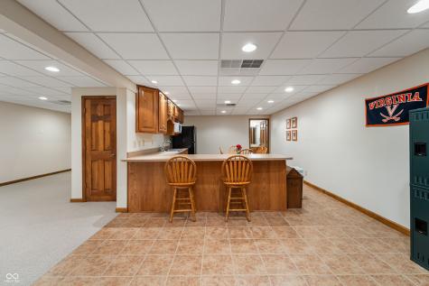 8304 W Mulligan Lane Columbus IN 47201