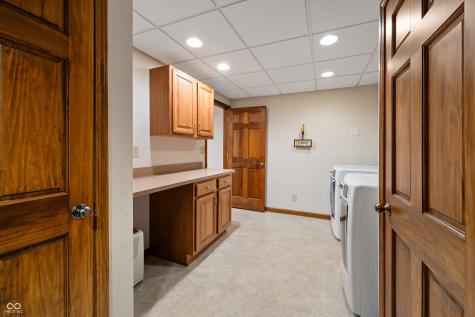 8304 W Mulligan Lane Columbus IN 47201