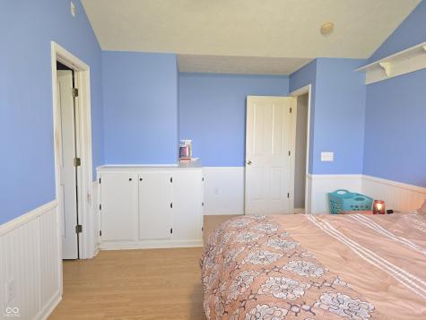 11212 Winterwood Drive Indianapolis IN 46235