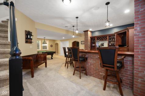 5281 Oakbrook Drive Plainfield IN 46168