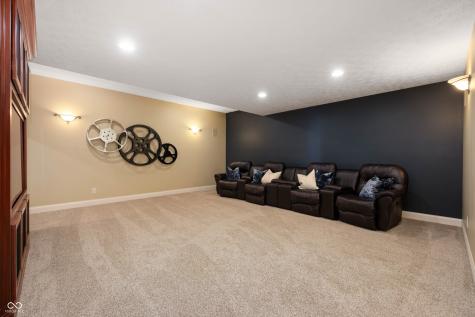 5281 Oakbrook Drive Plainfield IN 46168