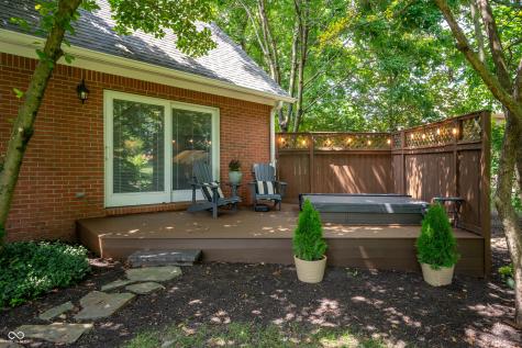 5281 Oakbrook Drive Plainfield IN 46168