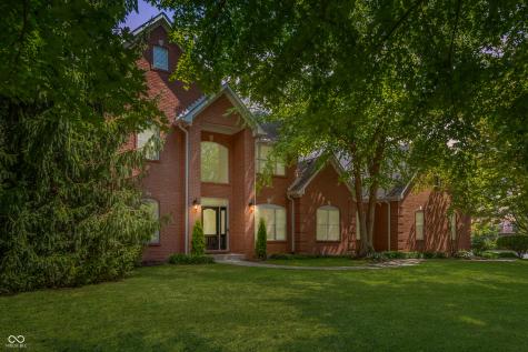 5281 Oakbrook Drive Plainfield IN 46168