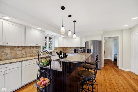 1426 Stonemill Circle S Carmel IN 46032