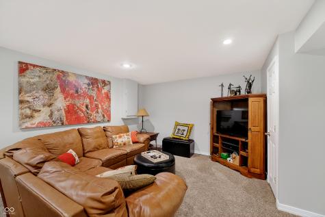 1426 Stonemill Circle S Carmel IN 46032