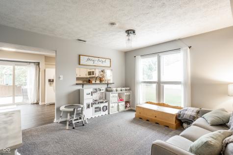 12002 Corbin Drive Fishers IN 46038
