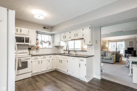 12002 Corbin Drive Fishers IN 46038