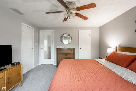 12002 Corbin Drive Fishers IN 46038