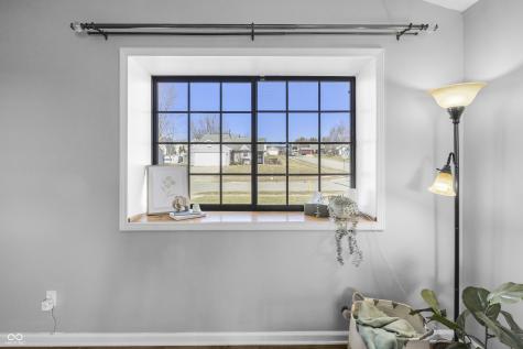 1615 Thresher Drive Columbus IN 47201