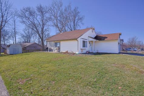 1615 Thresher Drive Columbus IN 47201