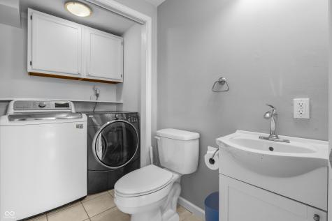 1615 Thresher Drive Columbus IN 47201