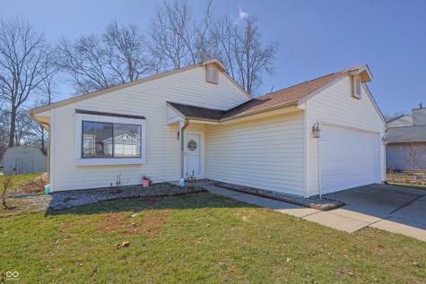 1615 Thresher Drive Columbus IN 47201