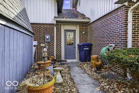 1952 Skyline Drive Greenwood IN 46143