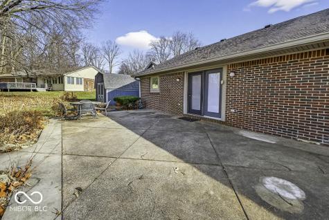 1952 Skyline Drive Greenwood IN 46143