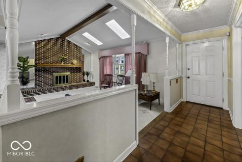 1952 Skyline Drive Greenwood IN 46143