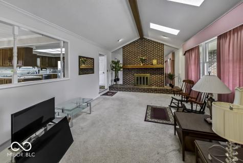 1952 Skyline Drive Greenwood IN 46143