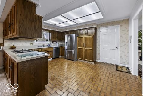 1952 Skyline Drive Greenwood IN 46143