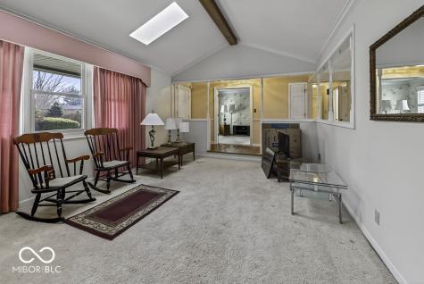 1952 Skyline Drive Greenwood IN 46143