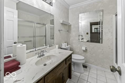 1952 Skyline Drive Greenwood IN 46143