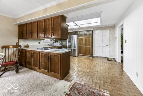 1952 Skyline Drive Greenwood IN 46143