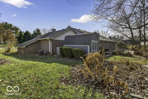 1952 Skyline Drive Greenwood IN 46143
