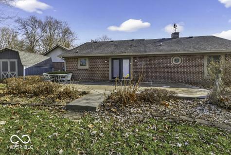 1952 Skyline Drive Greenwood IN 46143