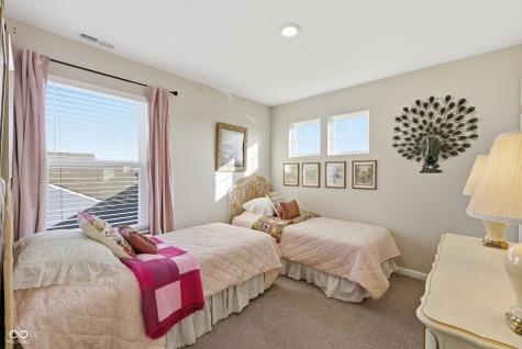 1488 Pine Bark Lane Sheridan IN 46069