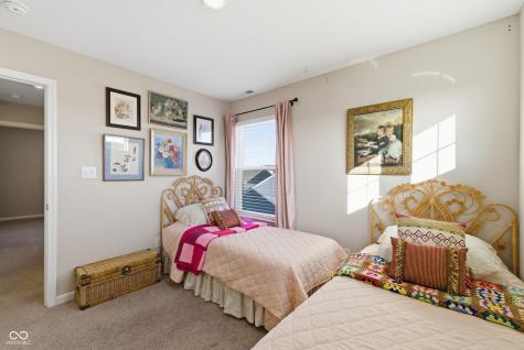 1488 Pine Bark Lane Sheridan IN 46069