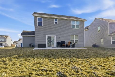 1488 Pine Bark Lane Sheridan IN 46069