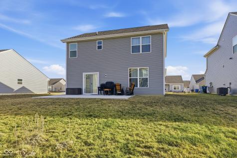 1488 Pine Bark Lane Sheridan IN 46069