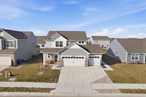 1488 Pine Bark Lane Sheridan IN 46069