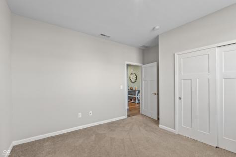 5807 Walkabout Way Brownsburg IN 46112