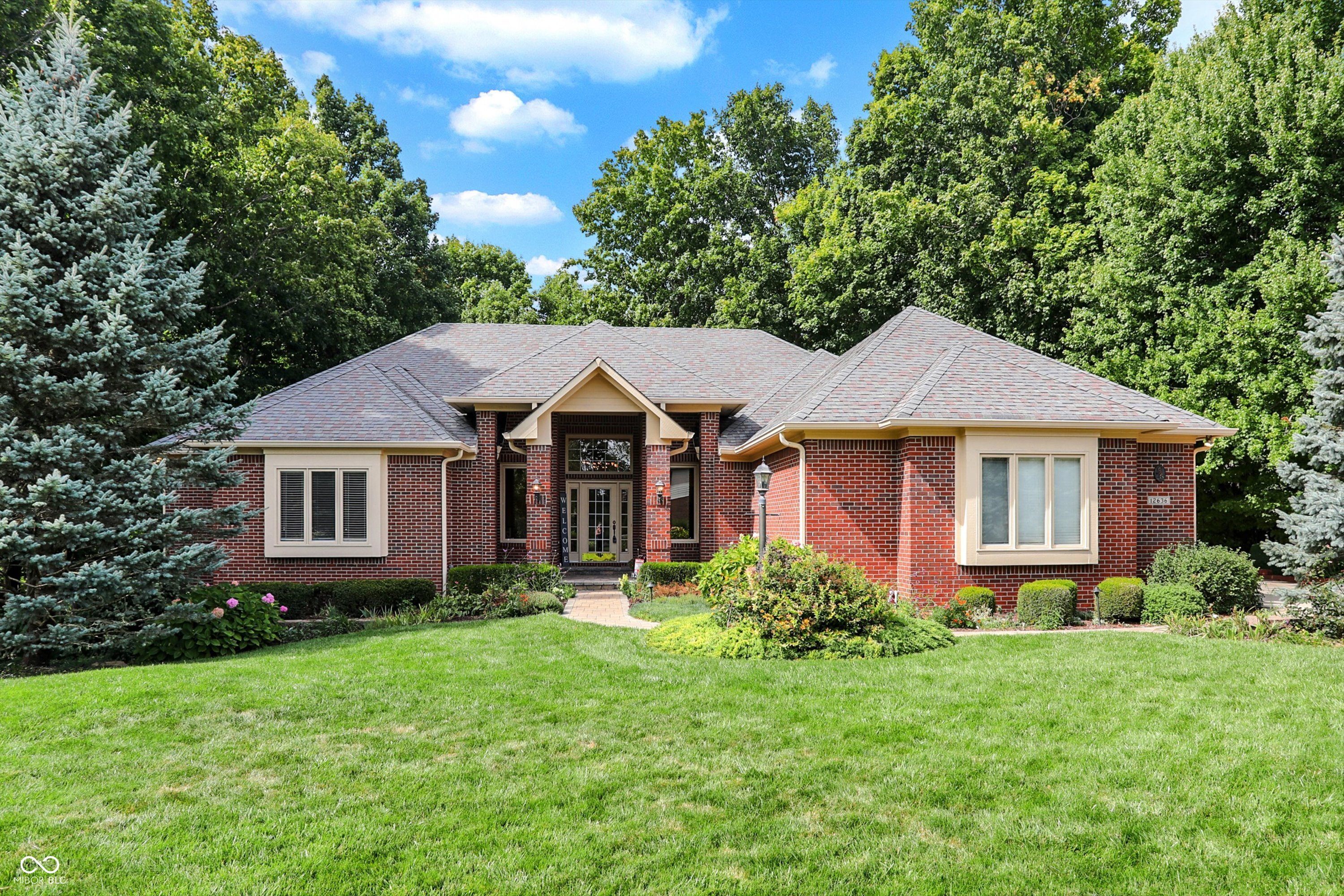 12636 Old Stone Drive Indianapolis IN 46236
