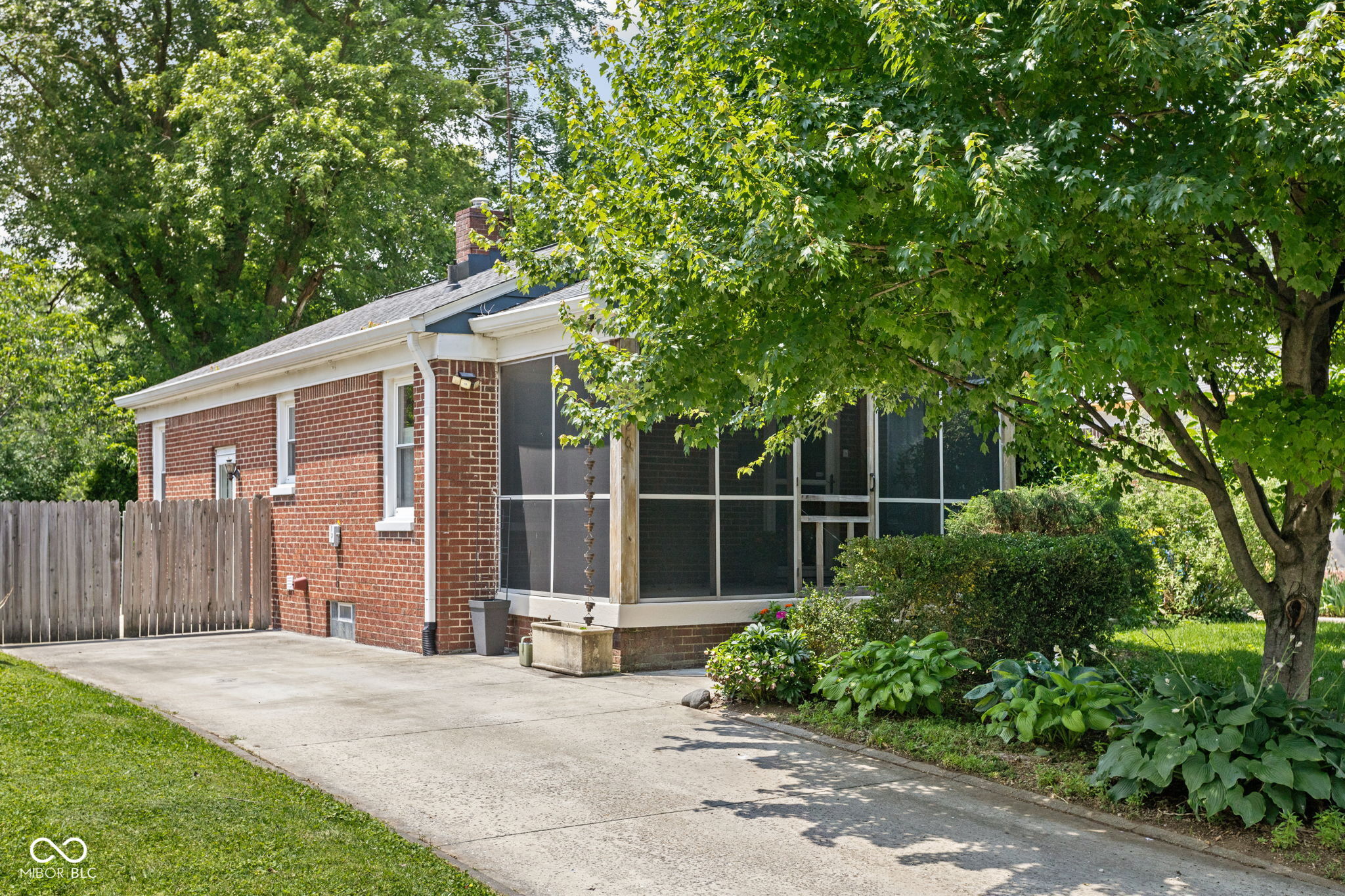 5126 Hillside Avenue Indianapolis IN 46205