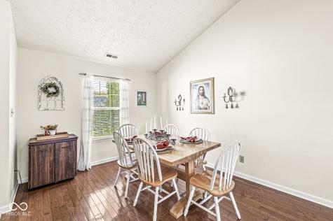 386 Primrose Lane Avon IN 46123