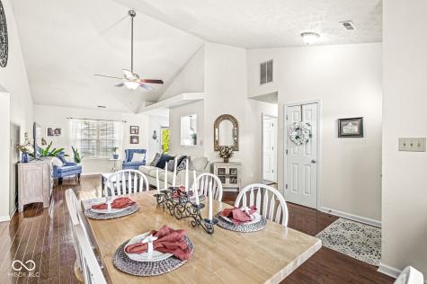 386 Primrose Lane Avon IN 46123