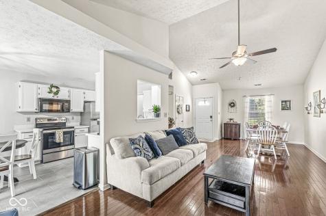 386 Primrose Lane Avon IN 46123