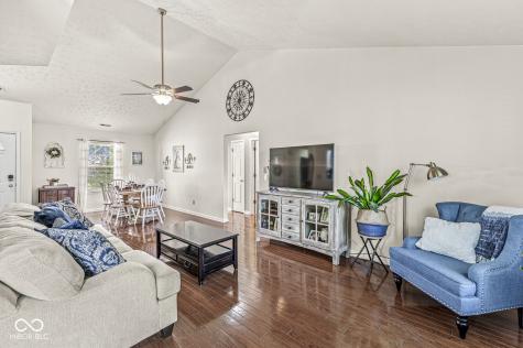 386 Primrose Lane Avon IN 46123