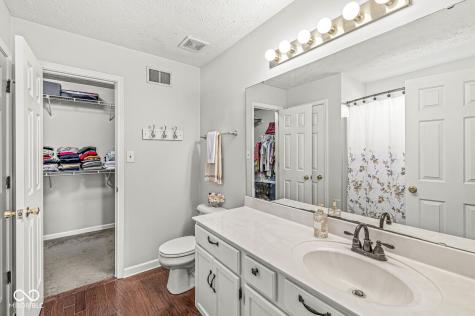 386 Primrose Lane Avon IN 46123