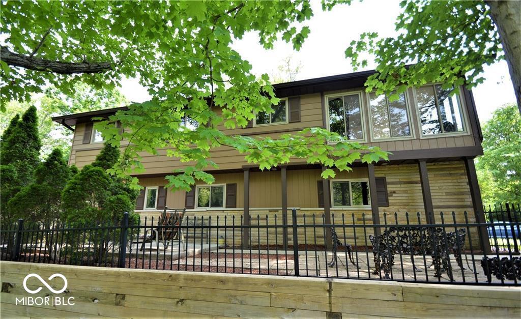 9105 Kinlock Drive Indianapolis IN 46256