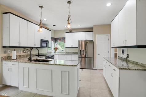 4761 Moss Lane Indianapolis IN 46237