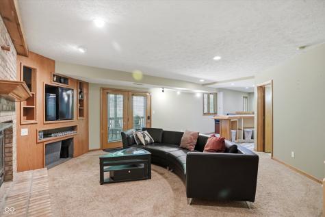 4761 Moss Lane Indianapolis IN 46237