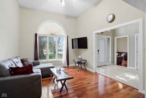 4761 Moss Lane Indianapolis IN 46237