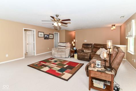 12994 Dekoven Drive Fishers IN 46037