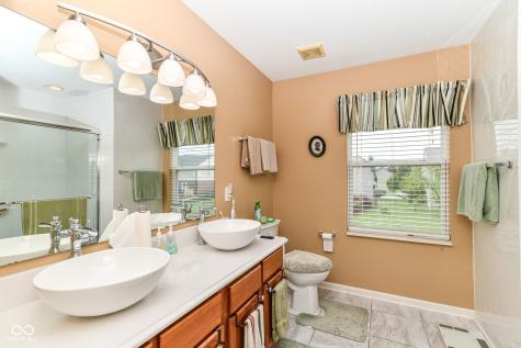 12994 Dekoven Drive Fishers IN 46037