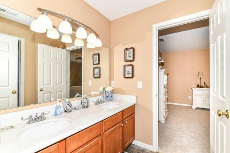 12994 Dekoven Drive Fishers IN 46037