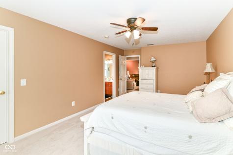 12994 Dekoven Drive Fishers IN 46037