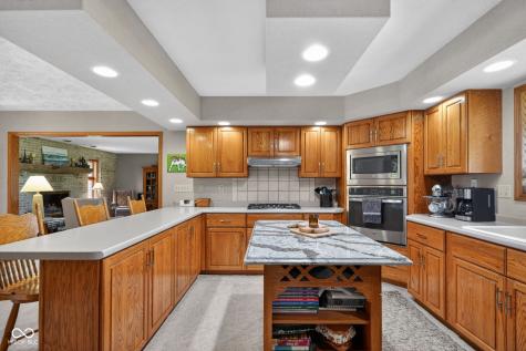 152 N Antioch Road Waynetown IN 47990