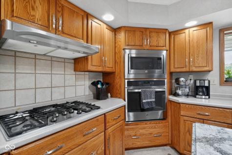 152 N Antioch Road Waynetown IN 47990