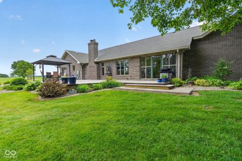 152 N Antioch Road Waynetown IN 47990
